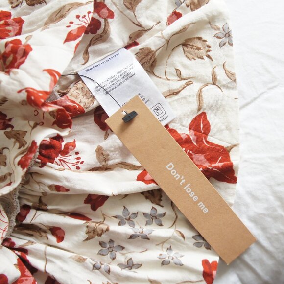 Reformation Aggie Magnolia Puff Sleeve Smocked Peplum Top Size Small NWT - Picture 12 of 16